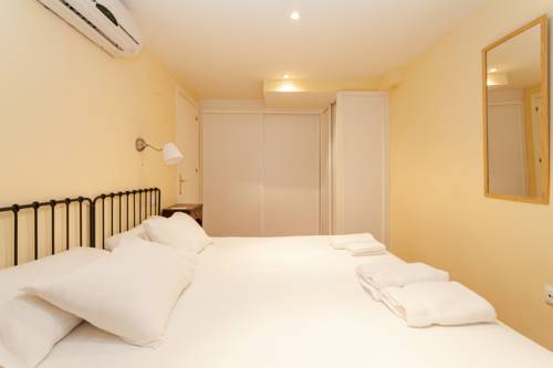 Imagen de la habitación del Hotel Las Casas De Moratín. Foto 6