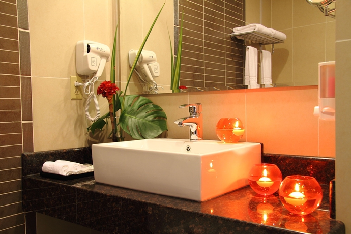 Imagen de la habitación del Hotel Las Cascadas. Foto 8