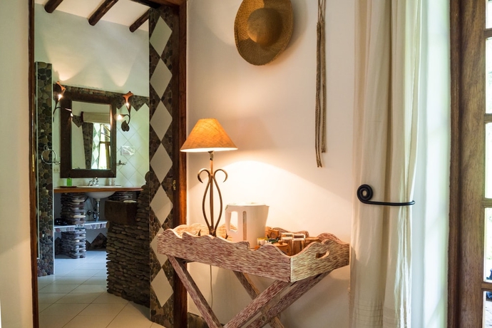 Imagen de la habitación del Hotel Las Casitas del Arco Iris. Foto 3