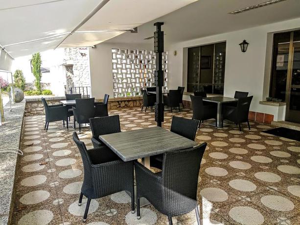 Imagen de los interiores del Hotel Las Cigueñas. Foto 8