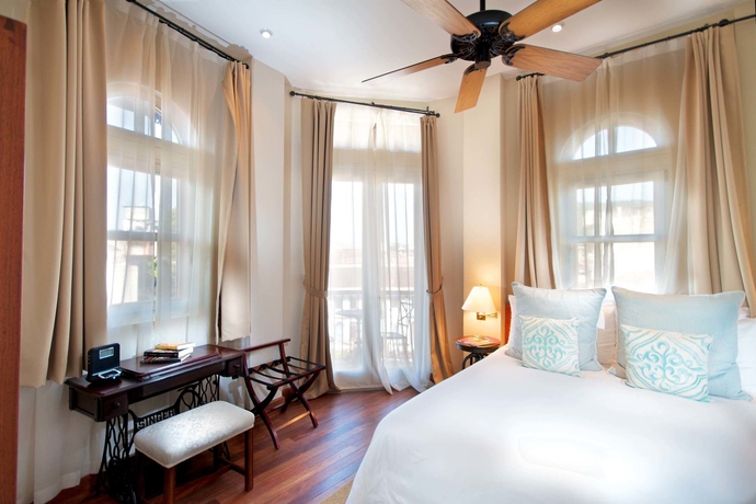 Imagen de la habitación del Hotel Las Clementinas. Foto 11