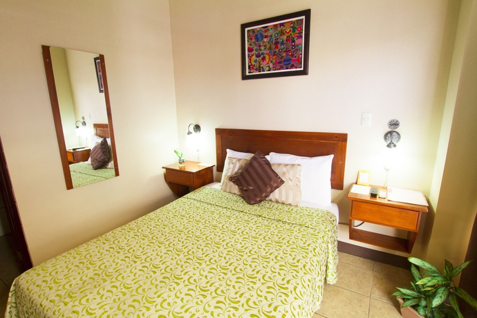 Imagen de la habitación del Hotel Las Colinas. Foto 13