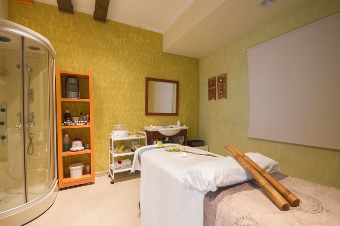 Imagen de los interiores del Hotel Las Costas. Foto 10