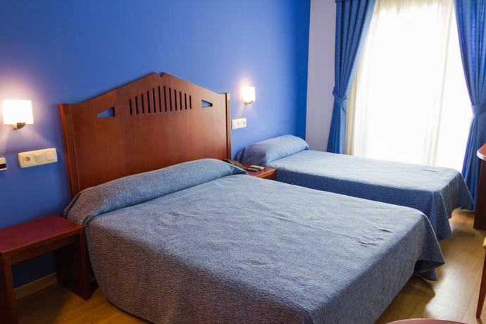 Imagen general del Hotel Las Cruces, Belmonte. Foto 5