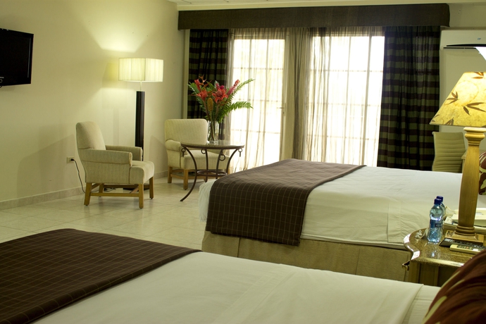 Imagen de la habitación del Hotel Las Cumbres and Water Park. Foto 5