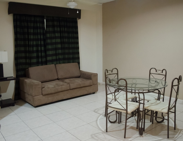 Imagen de los interiores del Hotel Las Cumbres and Water Park. Foto 15