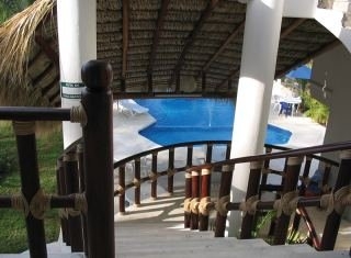 Imagen de la piscina del Hotel Las Dunas Chahu&eacute;. Foto 7