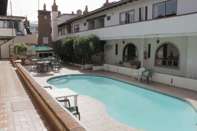 Imagen de la piscina del Hotel Las Dunas, Ensenada. Foto 17