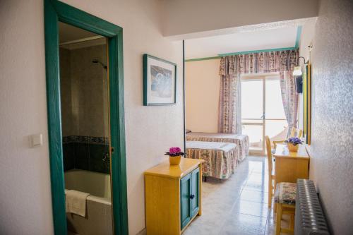 Imagen de la habitación del Hotel Las Dunas, Noja. Foto 5