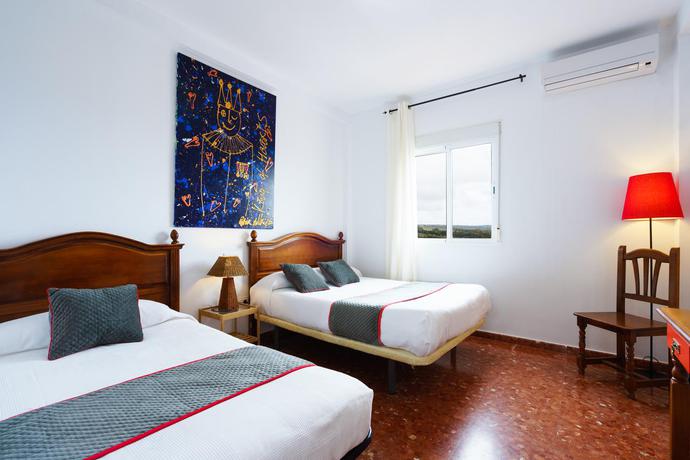 Imagen general del Hotel Las Errizas By Vivere Stays. Foto 11