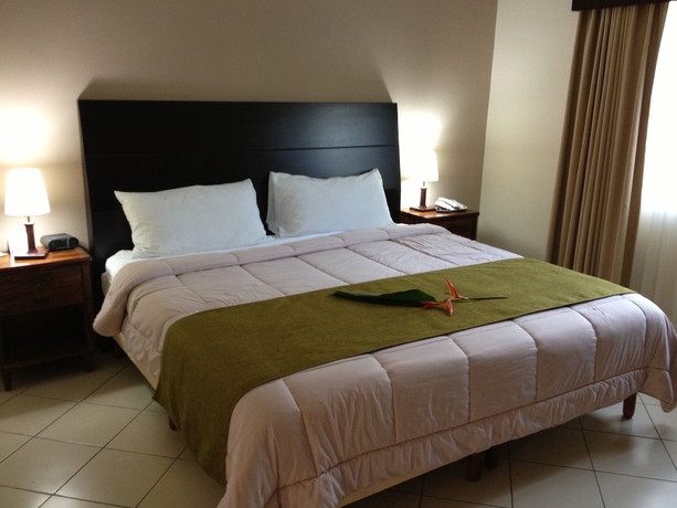 Imagen de la habitación del Hotel Las Espuelas. Foto 7