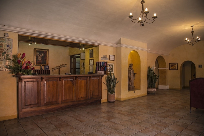 Imagen de los interiores del Hotel Las Farolas, Antigua Guatemala. Foto 16