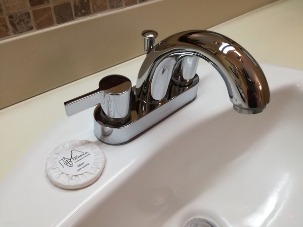 Imagen de la habitación del Hotel Las Farolas. Foto 15