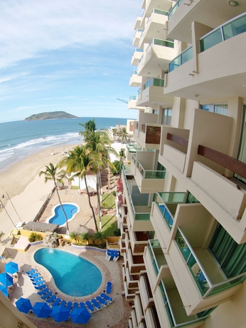Imagen general del Hotel Las Flores Beach Resort. Foto 1