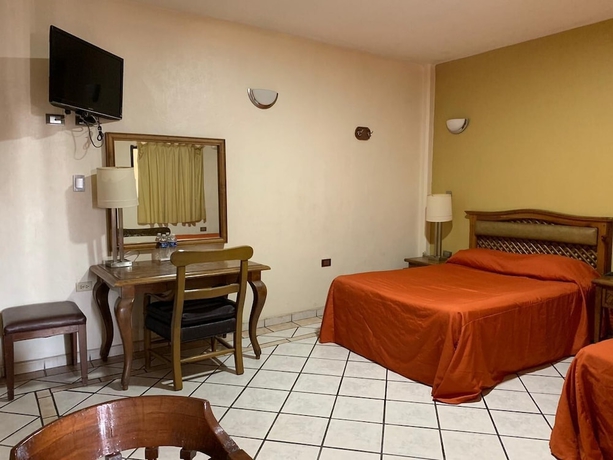 Imagen de la habitación del Hotel Las Fuentes, Los Mochis. Foto 9