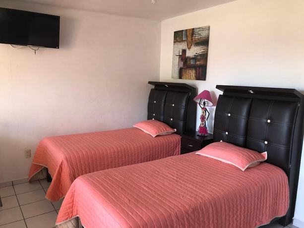 Imagen de la habitación del Hotel Las Fuentes, TEPOTZOTLAN. Foto 10