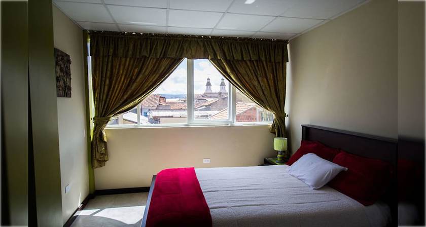 Imagen de la habitación del Hotel Las Gardenias. Foto 8