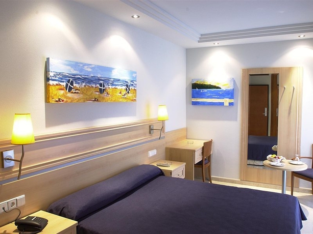 Imagen general del Hotel Las Gaviotas, La Manga del Mar Menor. Foto 7