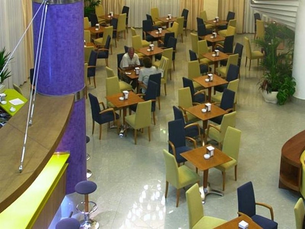 Imagen general del Hotel Las Gaviotas, La Manga del Mar Menor. Foto 14