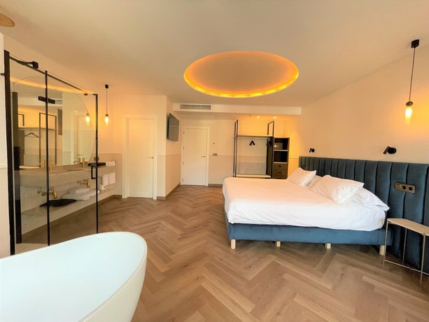 Imagen de la habitación del Hotel Las Indianas, Nueva de Llanes. Foto 17