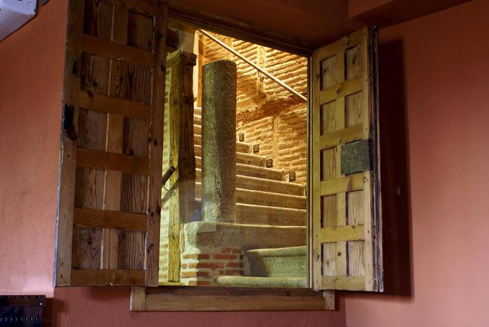 Imagen de los interiores del Hotel Las Leyendas. Foto 11