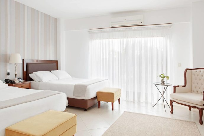 Imagen de la habitación del Hotel Las Lomas Casa. Foto 14