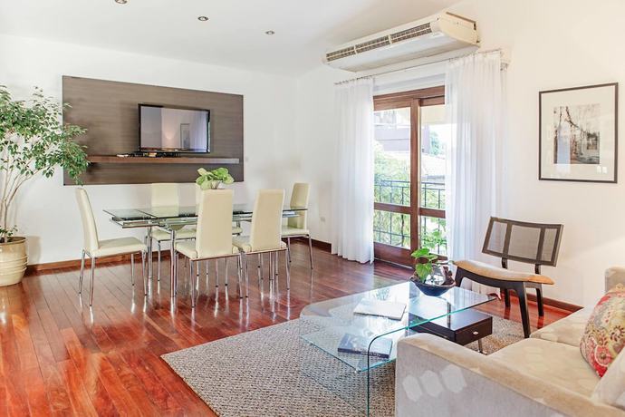 Imagen de la habitación del Hotel Las Lomas Casa. Foto 18