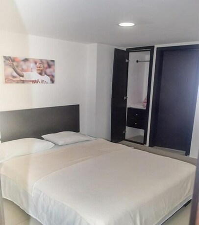 Imagen de la habitación del Hotel Las Margaritas Alojamientos. Foto 35