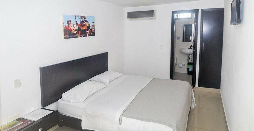 Imagen de la habitación del Hotel Las Margaritas Alojamientos. Foto 36