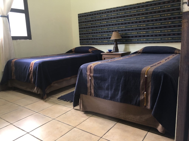 Imagen de la habitación del Hotel Las Mar&iacute;as. Foto 17