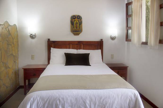 Imagen de la habitación del Hotel Las Mariposas. Foto 11