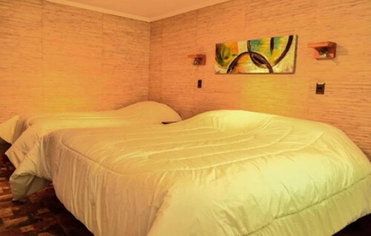 Imagen de la habitación del Hotel Las Monta&ntilde;as de Olmu&eacute;. Foto 17