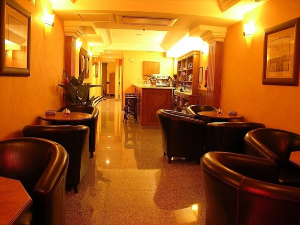 Imagen del bar/restaurante del Hotel Las Moradas. Foto 4