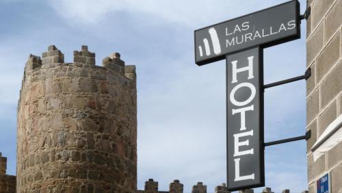 Imagen de los exteriores del Hotel Las Murallas. Foto 8