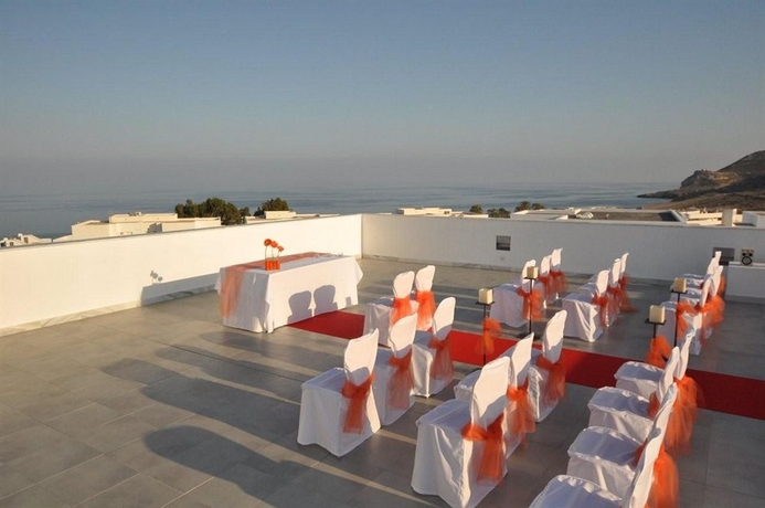 Imagen de los exteriores del Hotel Las Negras Olivencia Natural. Foto 6