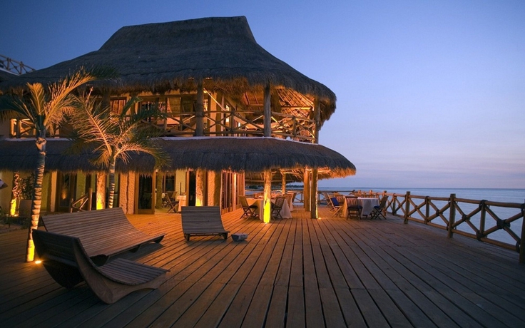 Imagen de los exteriores del Hotel Las Nubes De Holbox. Foto 9