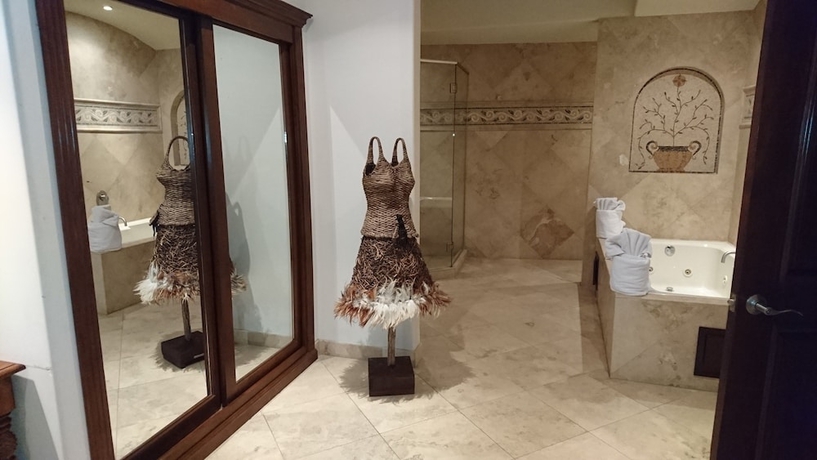 Imagen de la habitación del Hotel Las Olas Resort And Spa. Foto 15