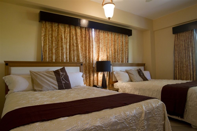 Imagen de la habitación del Hotel Las Olas Resort. Foto 3