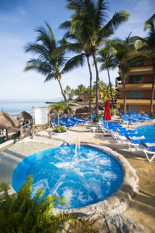 Imagen de los exteriores del Hotel Las Palmas By The Sea, Puerto Vallarta. Foto 6