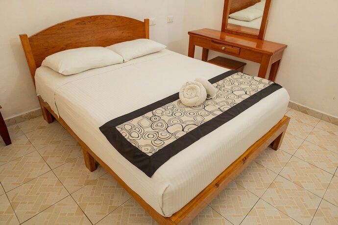 Imagen de la habitación del Hotel Las Palmas Cancun Centro. Foto 17