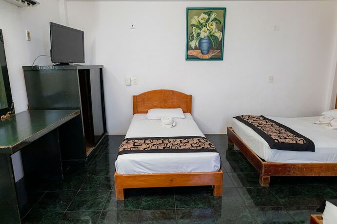 Imagen de la habitación del Hotel Las Palmas Cancun Centro. Foto 20