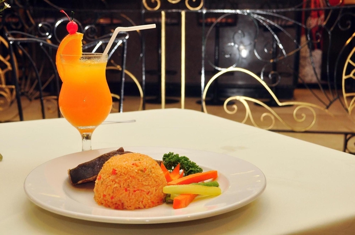 Imagen del bar/restaurante del Hotel Las Palmas De Manila. Foto 3