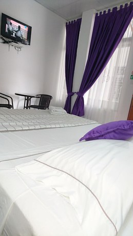 Imagen de la habitación del Hotel Las Palmas, Esmeraldas. Foto 6