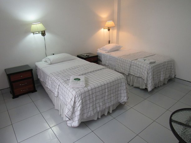 Imagen de la habitación del Hotel Las Palmas, Esmeraldas. Foto 12