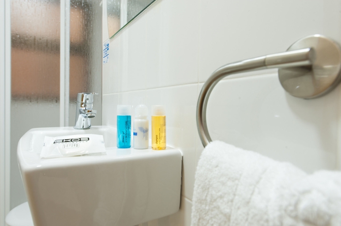 Imagen de la habitación del Hotel Las Palmas Urban Center. Foto 9