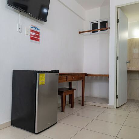 Imagen de la habitación del Hotel Las Palmas en Laurel. Foto 15