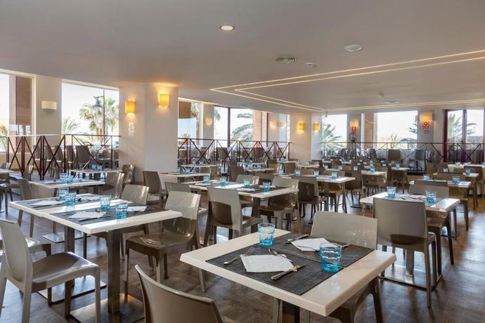 Imagen general del Hotel Las Palmeras Affiliated by FERGUS. Foto 13