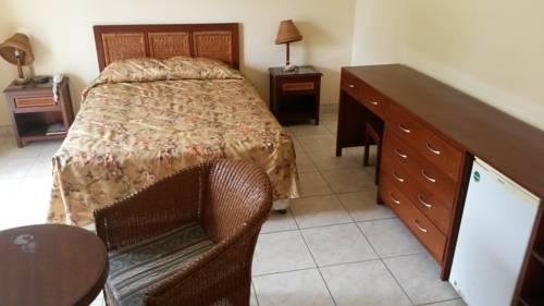 Imagen de la habitación del Hotel Las Palmeras Huanchaco. Foto 4