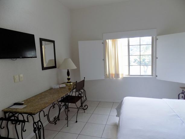 Imagen de la habitación del Hotel Las Palomas Tepic Express. Foto 10