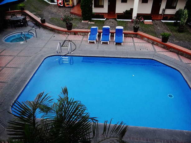 Imagen de la piscina del Hotel Las Palomas, Tepic. Foto 11